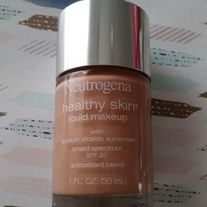 Neutrogena Healthy Skin Liquid Makeup
